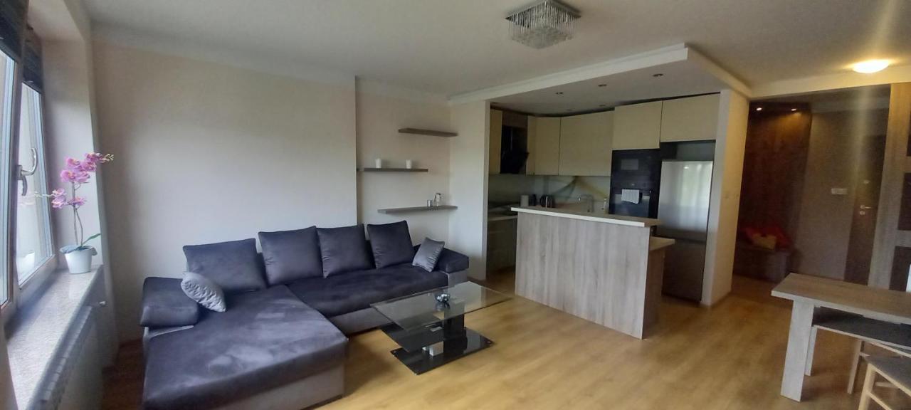 Konarskiego Apartments Słupsk Buitenkant foto